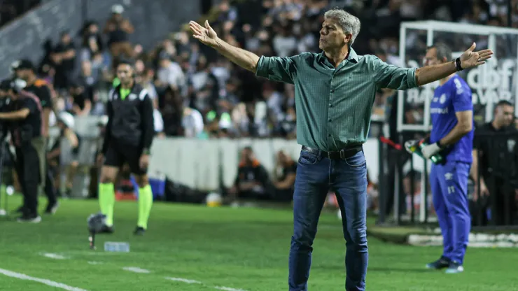 PR - PONTA GROSSA - Quatro jogadores retornam e Grêmio pode ter novidade (Imagem: Joao Vitor Rezende Borba/AGIF)