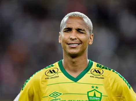 Notícia sobre Deyverson 'esquenta' bastidores do Grêmio