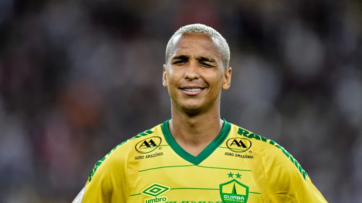 Deyverson jogador do Cuiaba durante partida contra o Fluminense no estadio Maracana pelo campeonato BRASILEIRO A 2023. Ex-Palmeiras deve ser contratado.