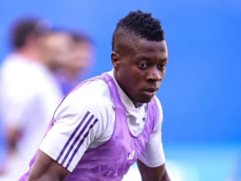 Situação de Palacios 'ferve' no Cruzeiro após cinco meses fora