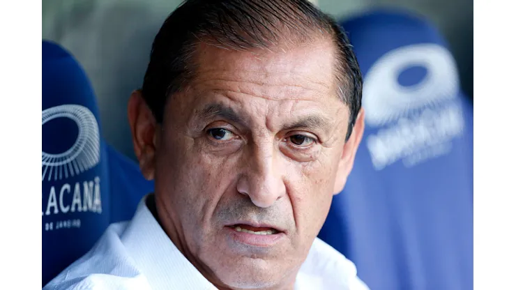 Ramón Díaz comandando o Vasco em 2024