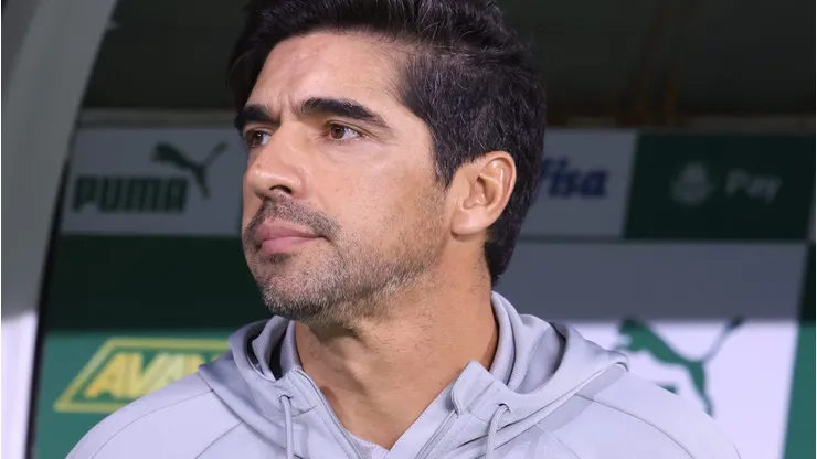 Abel Ferreira técnico do Palmeiras durante partida contra o Corinthians na Arena Allianz Parque pelo campeonato Brasileiro A 2024.