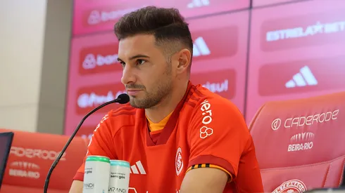 Apresentação do jogador Lucas Alario. Argentino deve ser reforço na próxima partida