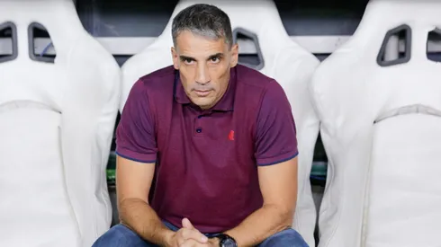Fortaleza surpreende e fecha contratação para Vojvoda (Imagem: Lucas Emanuel/AGIF)
