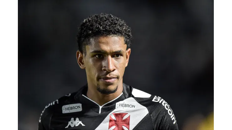 Paulo Victor durante passagem pelo Vasco em confronto contra o Resende no Campeonato Carioca de 2024.