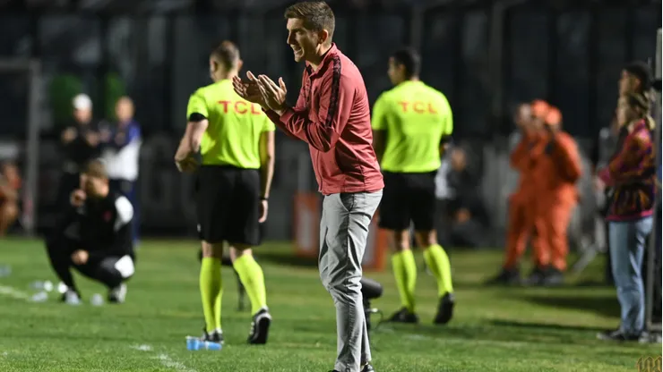 Foto: José Tramontin/athletico.com.br - Varini durante confronto contra o Vasco na Copa do Brasil de 2024.