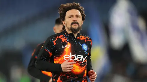 Mario Rui do SSC Napoli se aquece antes da partida da Serie A TIM entre SS Lazio e SSC Napoli – Serie A TIM no Stadio Olimpico em 28 de janeiro de 2024 em Roma, Itália. Foto: Paolo Bruno/Getty Images