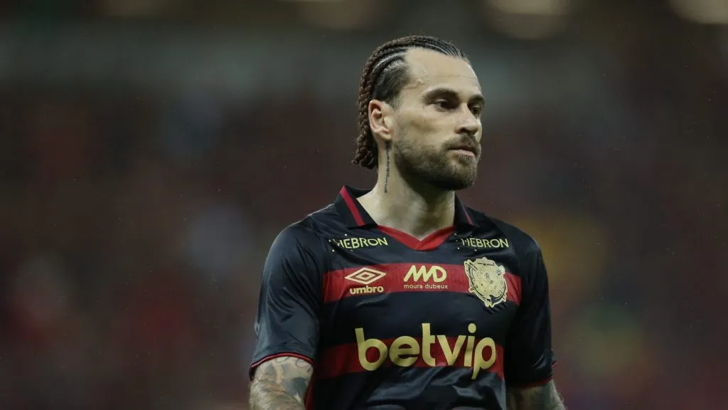 Lucas Lima jogador do Sport
