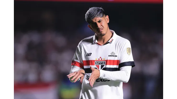 Alan Franco jogador do São Paulo durante partida contra o Barcelona de Guayaquil no estadio Morumbi pelo campeonato Copa Libertadores 2024.