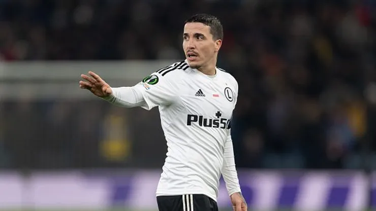 Josué Pesqueira, reforço do Coritiba
