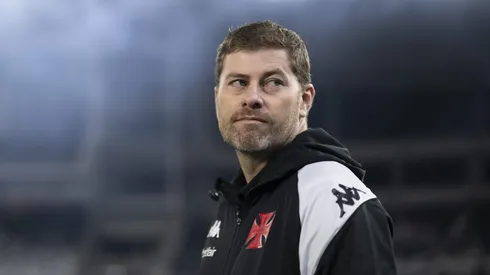 Rafael Paiva técnico do Vasco durante partida contra o Fluminense no estadio Engenhao pelo campeonato Brasileiro A 2024. Foto: Jorge Rodrigues/AGIF