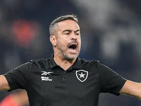 Artur Jorge faz cobrança no Botafogo para Textor sobre reforços
