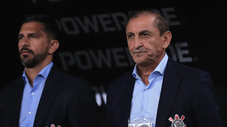 Ramón Díaz cita Vasco e revela difernça no Corinthians (Foto: Ettore Chiereguini/AGIF)