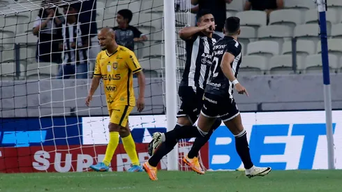 Jogadores do Ceará comemoram gol (ZUMA Press Wire/ Alamy Stock Photo)