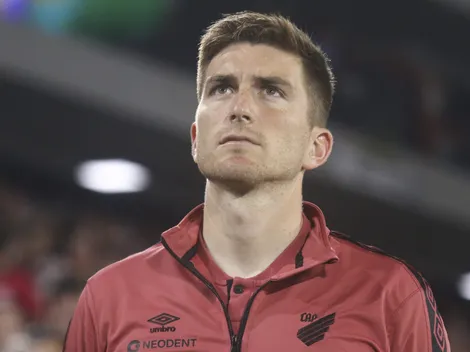 Desfalcado, Varini prepara ao menos duas mudanças no Athletico-PR