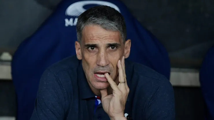 Vojvoda, técnico do Fortaleza, durante partida contra o Flamengo no Maracanã, pelo Campeonato Brasileiro.