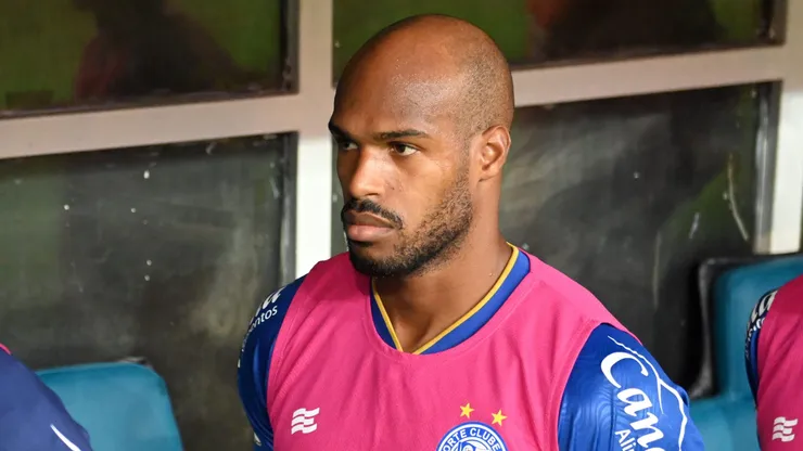 Oscar Estupinan, jogador do Bahia durante partida contra o Fortaleza no estadio Arena Fonte Nova pelo campeonato Brasileiro A 2024. Foto: Walmir Cirne/AGIF