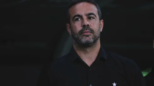 Artur Jorge técnico do Botafogo durante partida contra o Palmeiras no estádio Arena Allianz Parque pelo campeonato Copa Libertadores 2024. Foto: Ettore Chiereguini/AGIF