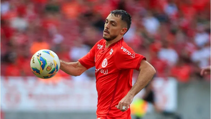 Hyoran, jogador do Internacional, alvo do Coritiba