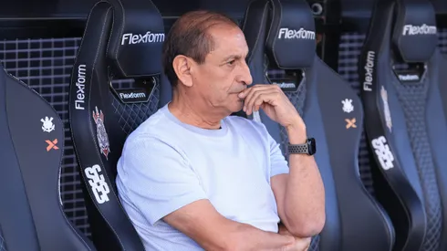 Ramón Díaz, técnico do Corinthians, durante partida contra o Juventude na Neo Química Arena, pelo Campeonato Brasileiro.