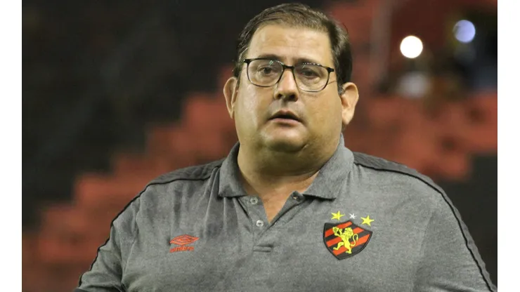 Guto Ferreira técnico do Sport