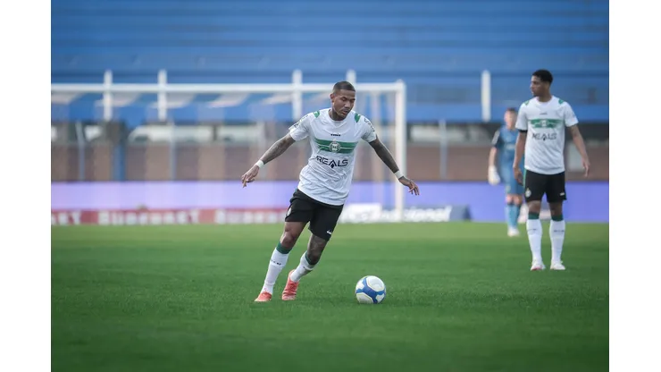 Zé Gabriel, volante do Coritiba. Foto: Divulgação/Coritiba