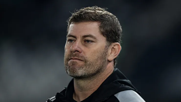 Rafael Paiva tecnico do Vasco durante partida contra o Fluminense pelo campeonato Brasileiro A 2024. Foto: Thiago Ribeiro/AGIF