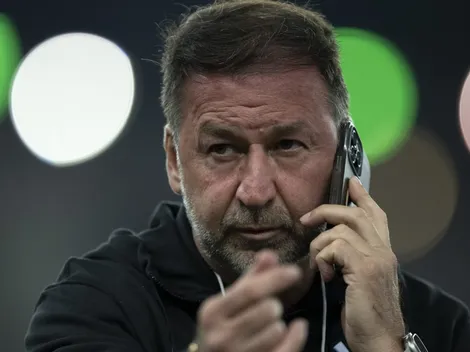 Auxiliar do Corinthians revela próximos passos para chegada de reforços 