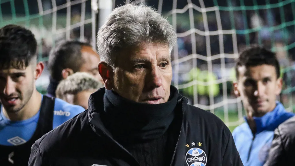 Renato Gaúcho, técnico do Grêmio - Foto: Leonardo Hübbe/AGIF