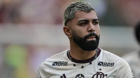 Gabigol jogador do Flamengo durante aquecimento antes da partida contra o Palmeiras pelo campeonato Brasileiro A 2024. Foto: Thiago Ribeiro/AGIF