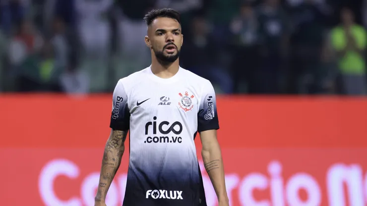 Raniele jogador do Corinthians durante partida contra o Palmeiras no estadio Arena Allianz Parque pelo campeonato Brasileiro A 2024. Foto: Marcello Zambrana/AGIF