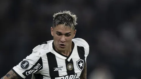 Mateo Ponte fala sobre Damián Suárez no Botafogo.