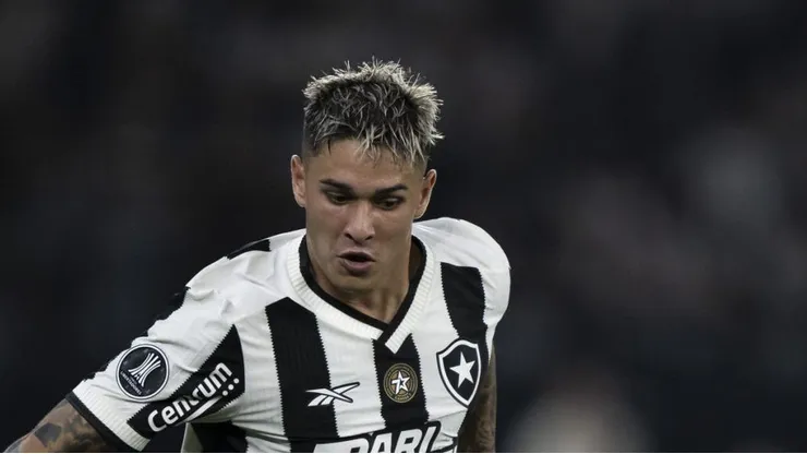Mateo Ponte fala sobre Damián Suárez no Botafogo.
