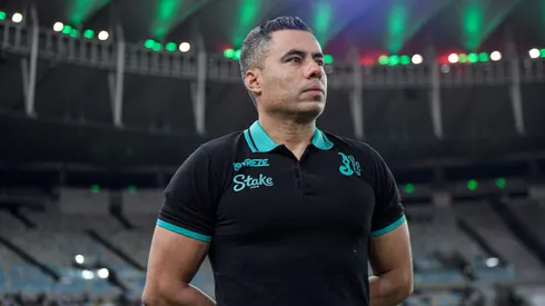 Jair Ventura, técnico do Juventude, durante partida contra o Fluminense no Maracanã, pela Copa do Brasil.