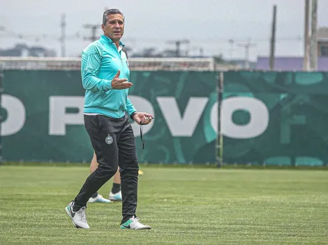 Coritiba encaminha contratação de volante do Vasco