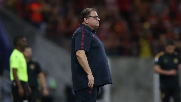 Guto Ferreira durante a partida entre Sport e Amazonas, na Arena de Pernambuco, pela Série B.