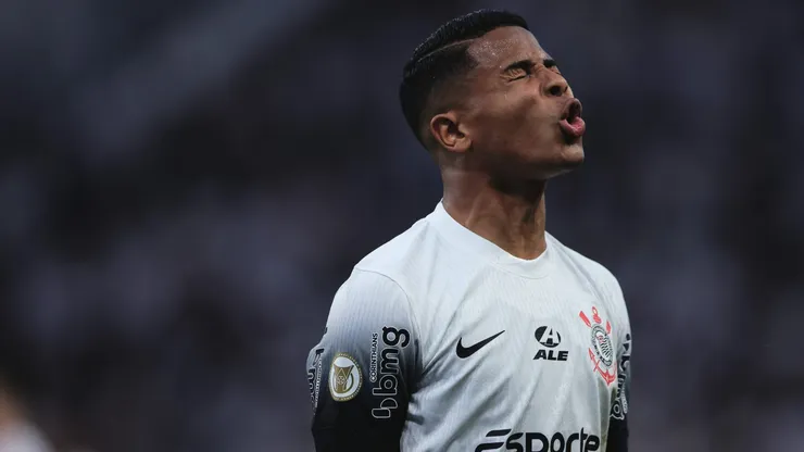 Wesley, jogador do Corinthians, durante partida contra o Juventude, na Neo Química Arena, pelo Campeonato Brasileiro.