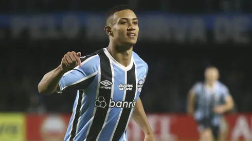 Gustavo Nunes é uma das joias do Grêmio – Foto: Gabriel Rosa Machado/AGIF