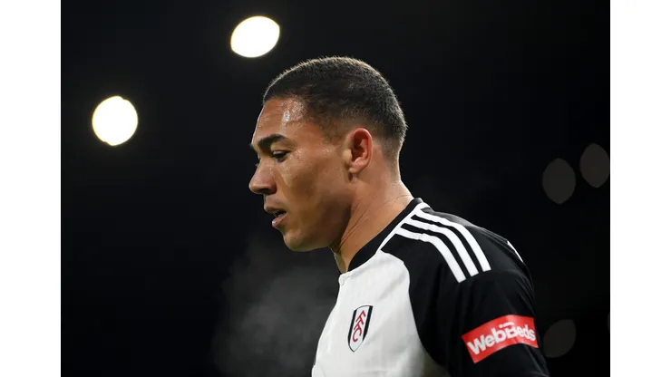 Carlos Vinícius durante confronto contra o Nottingham Forest na Premier League 2022/23.