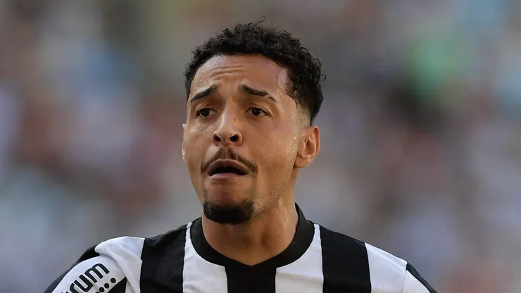 Gregore foi expulso em Bahia x Botafogo.