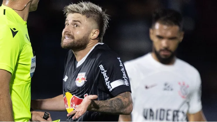 Eduardo Sasha, jogador do Athletico.