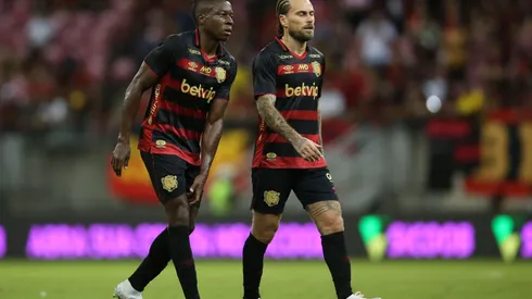 O Sport briga na parte de cima da tabela neste momento