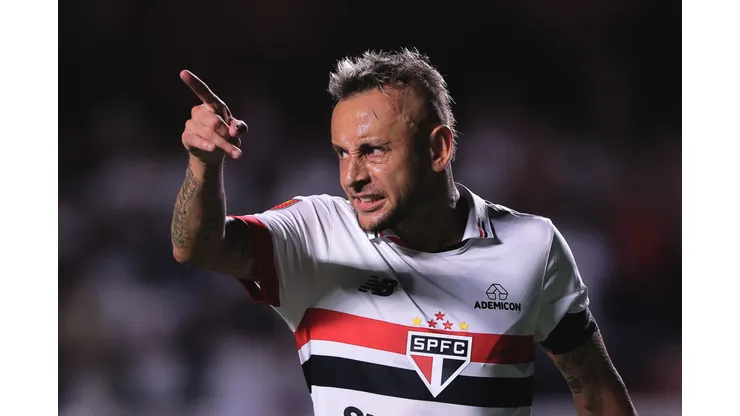 Rafinha jogador do São Paulo