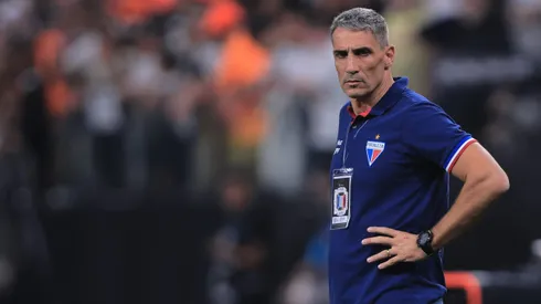 Juan Pablo Vojvoda, técnico do Fortaleza, durante partida contra o Corinthians na Neo Química Arena, pela Copa Sul-Americana.