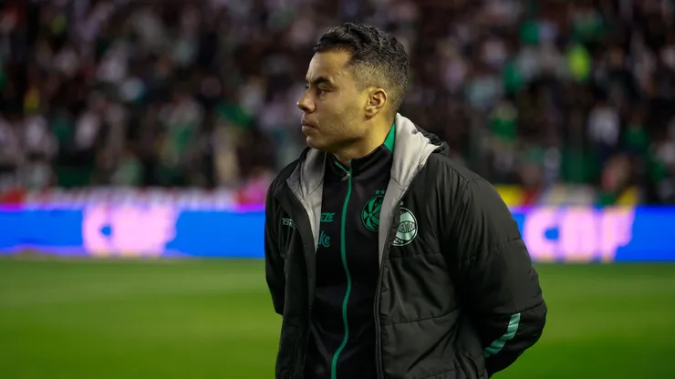 Jair Ventura, técnico do Juventude, durante partida contra o Internacional no Alfredo Jaconi, pelo Campeonato Brasileiro.