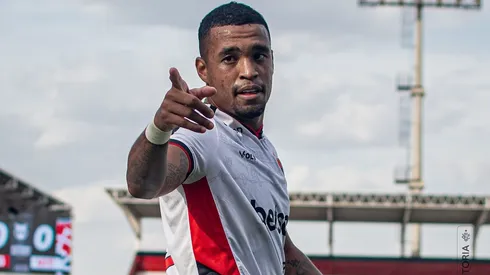 Alerrandro, atacante do Vitória. Foto: Divulgação/Vitória