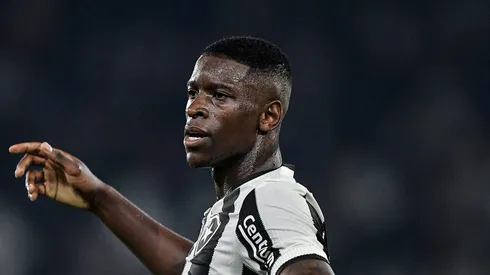 Luiz Henrique vira assunto no Botafogo.