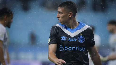 Miguel Monsalve jogador do Gremio lamenta durante partida contra o Criciuma no estadio Arena do Gremio pelo campeonato Brasileiro A 2024.
