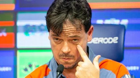 Fernando Diniz durante sua apresentação oficial como tecnico do Cruzeiro em coletiva de imprensa realizada no CT Toca II.