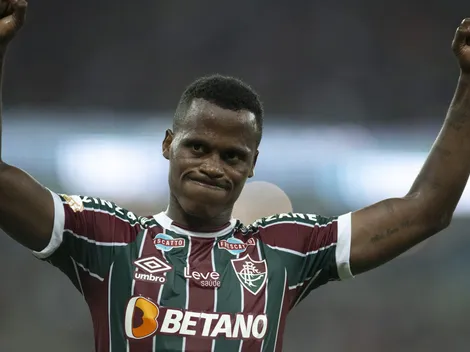 Notícia sobre Jhon Arias bomba no Cruzeiro